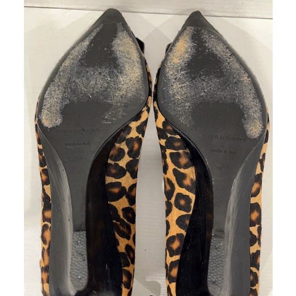 BURBERRY Animal Fur Gold/Leather Toe Tassel Accent EU 38/US 7.5-8 - Picture 11 of 11